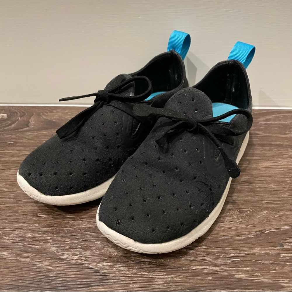 Native Shoes Kids Apollo Size 9.5
